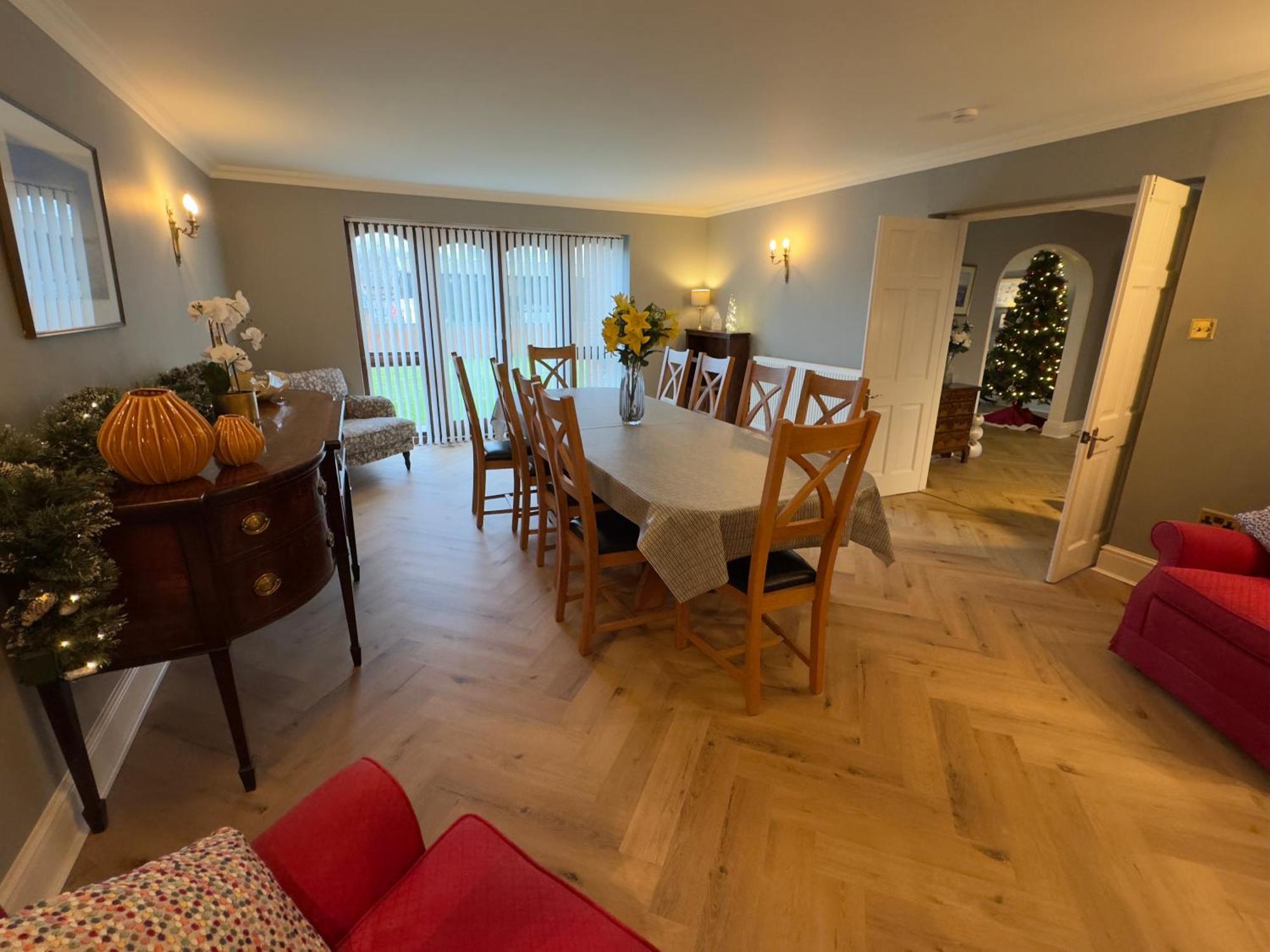 Vast, Elegant Home With Indoor Pool & Sauna Near Popular Golf Course Kington  Exterior foto